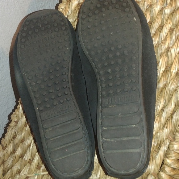 Black and Leopard Print Cow Hair Forepart Minnetonka Moccasins 10 - Picture 6 of 6